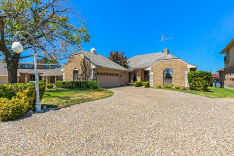 3911 Fairlakes Drive Dallas TX 75228