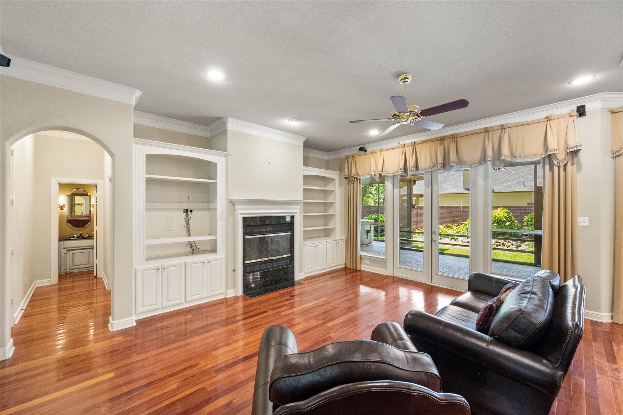 6100 Forest River Drive Fort Worth TX 76112