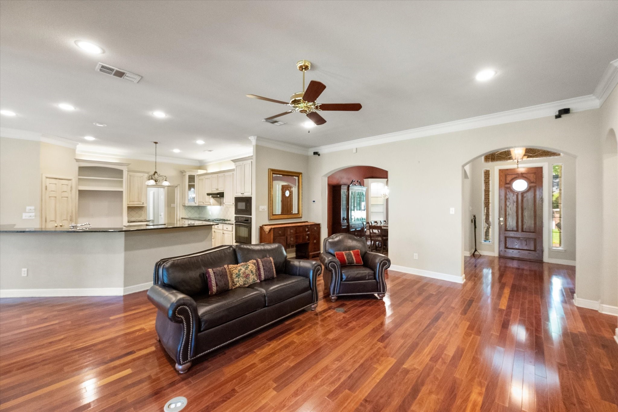 6100 Forest River Drive Fort Worth TX 76112