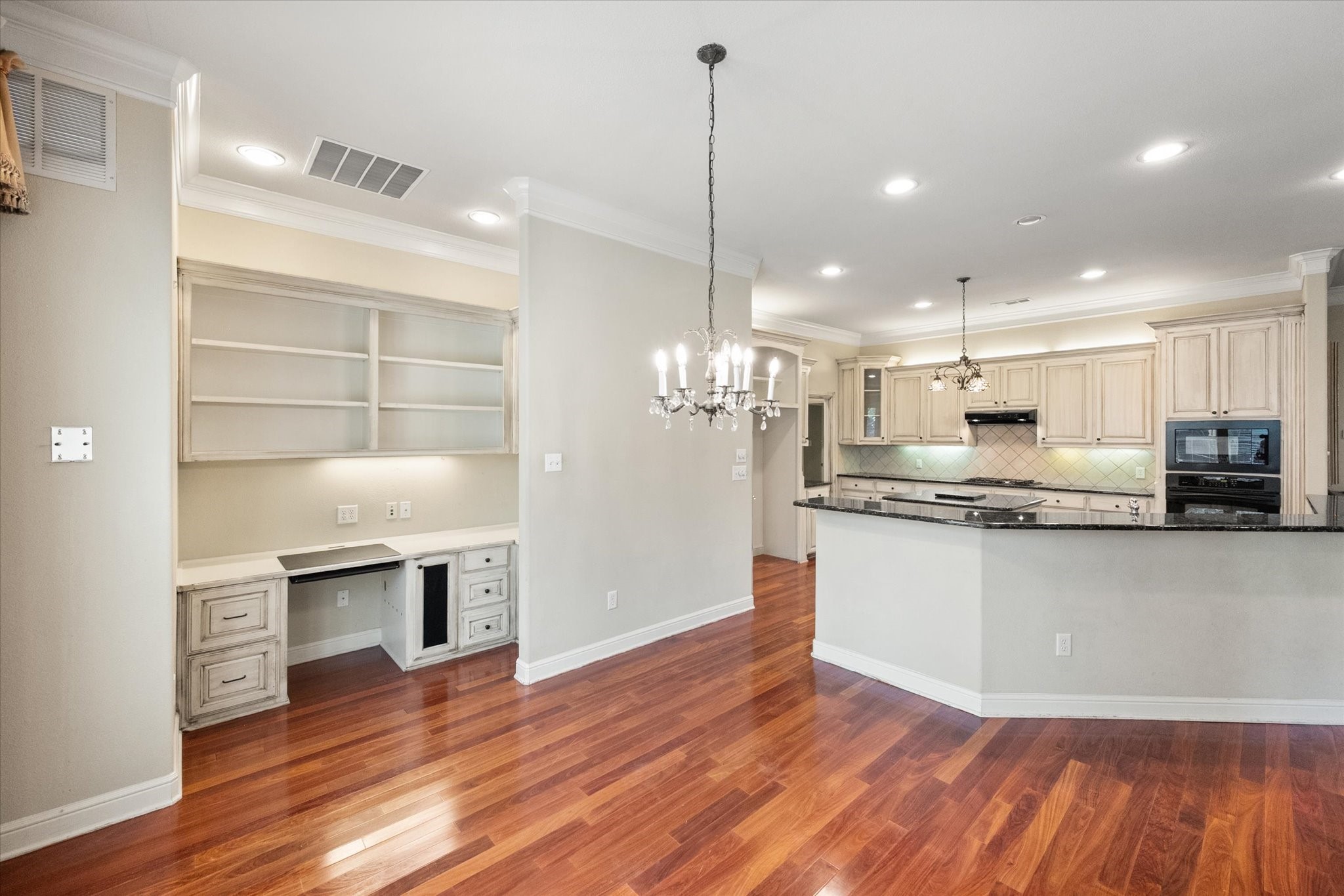 6100 Forest River Drive Fort Worth TX 76112