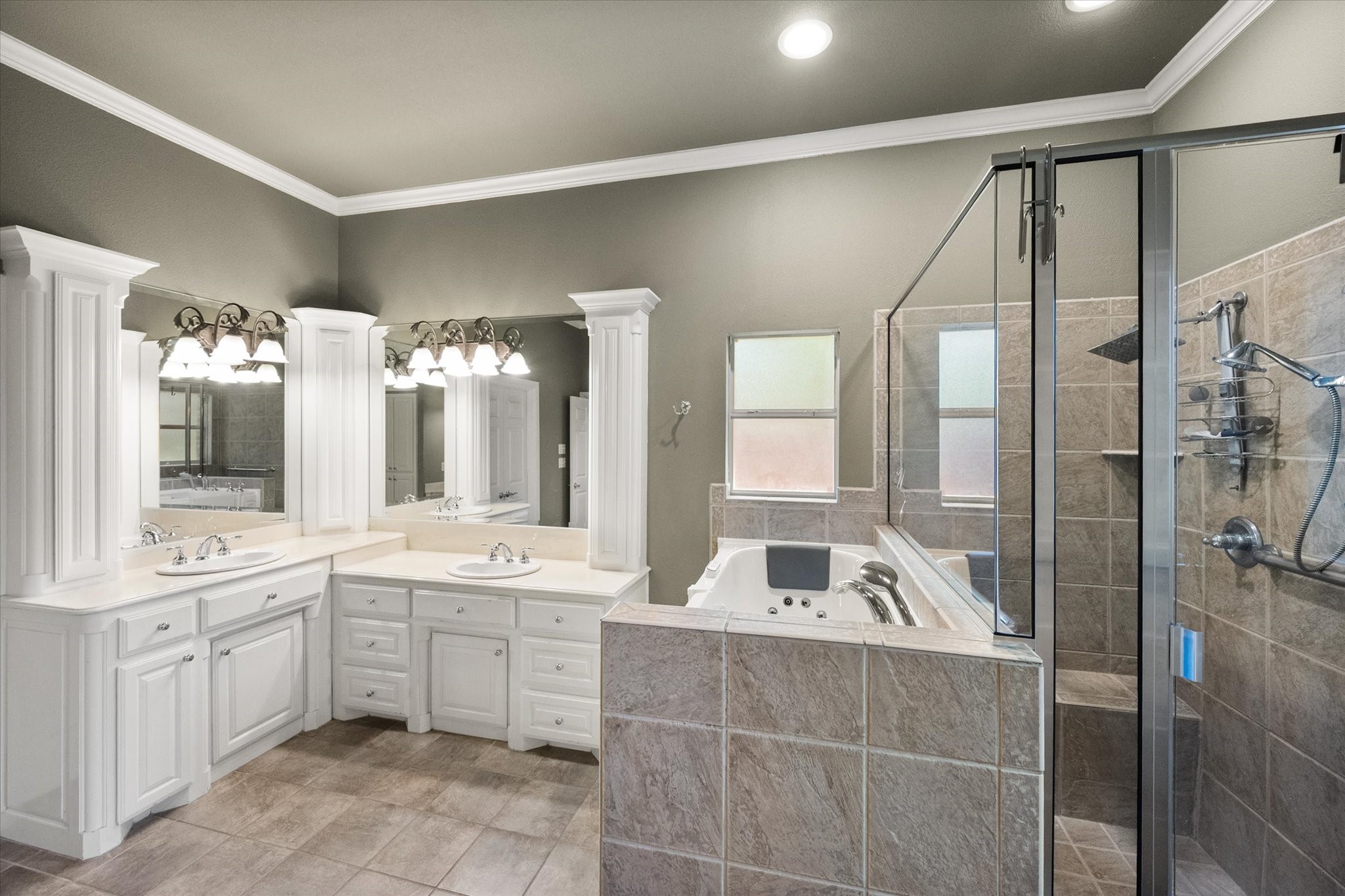 6100 Forest River Drive Fort Worth TX 76112