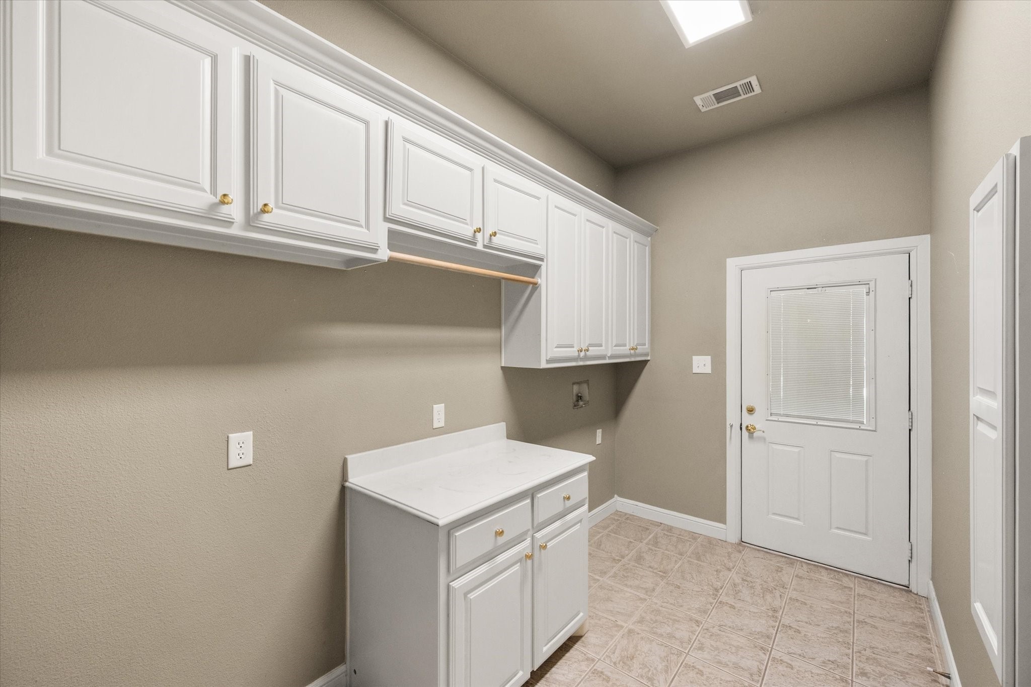 6100 Forest River Drive Fort Worth TX 76112