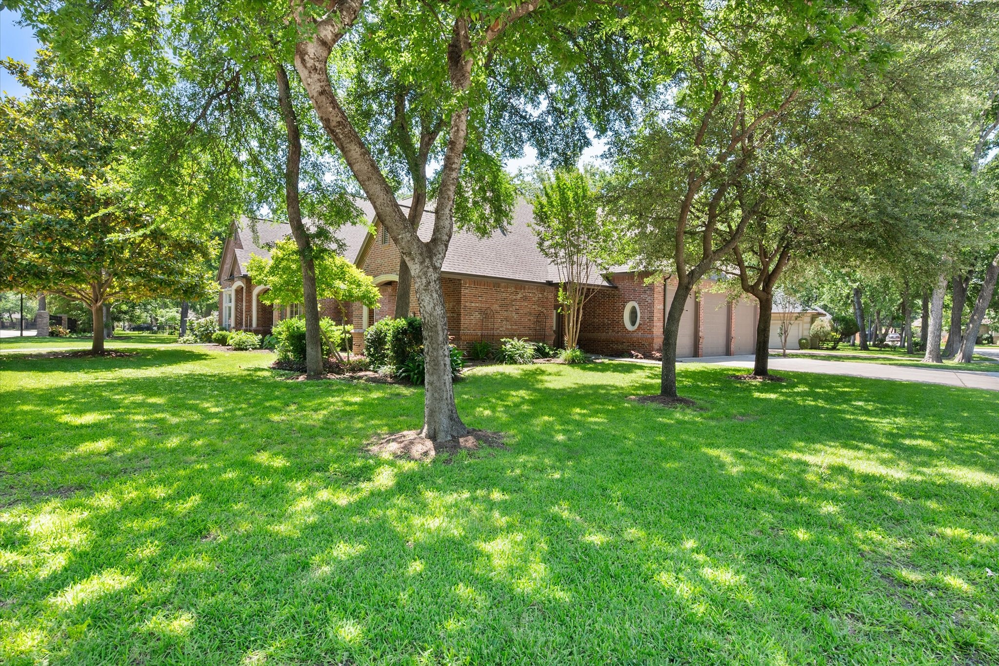 6100 Forest River Drive Fort Worth TX 76112