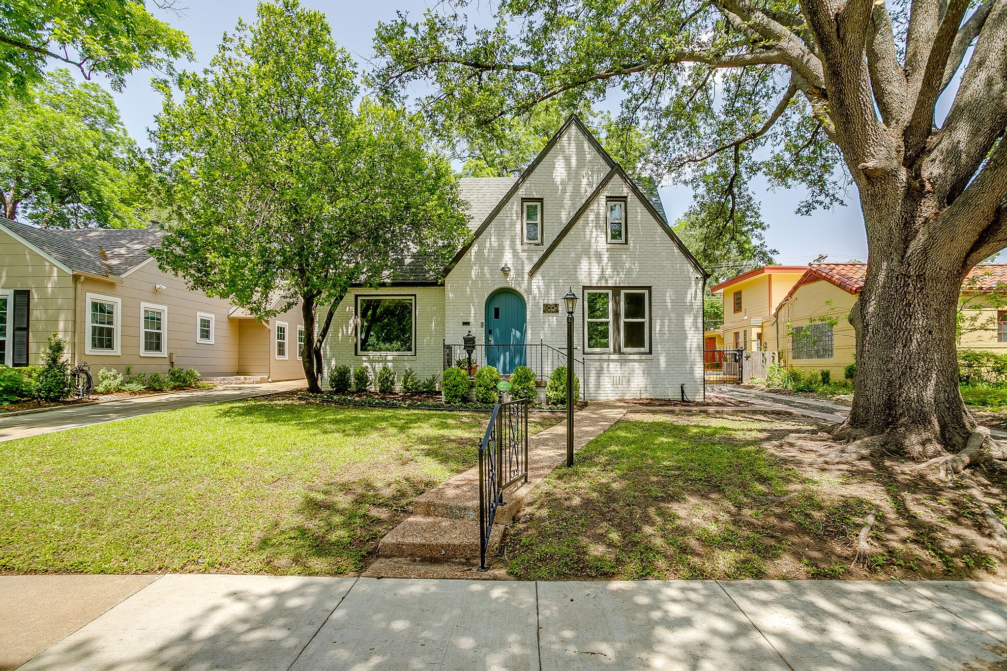 4004 El Campo Avenue Fort Worth TX 76107