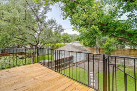 4004 El Campo Avenue Fort Worth TX 76107