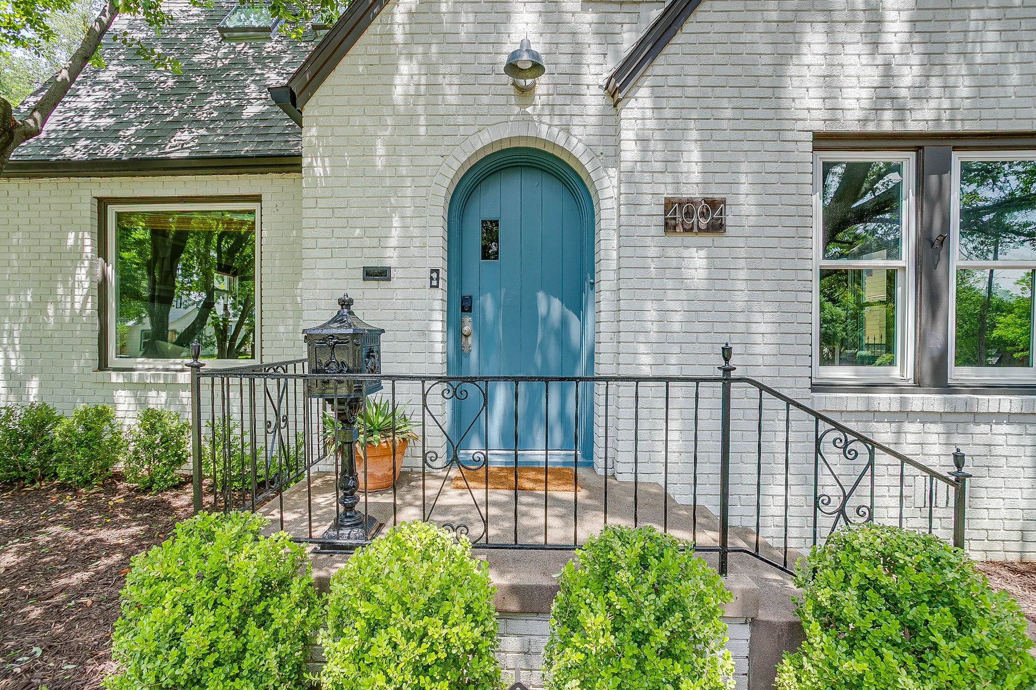 4004 El Campo Avenue Fort Worth TX 76107