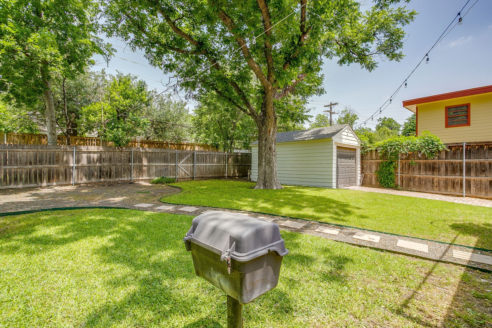4004 El Campo Avenue Fort Worth TX 76107