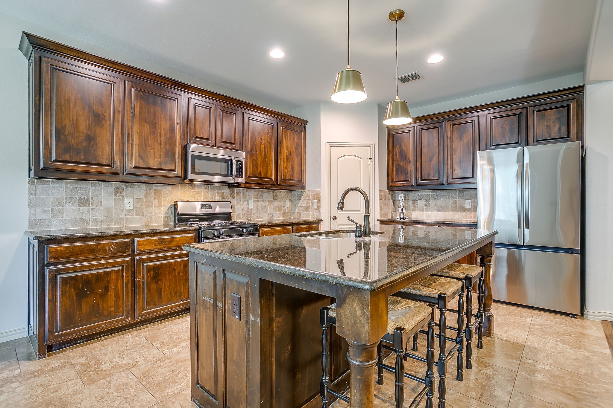 3936 Brookdale Road Benbrook TX 76116