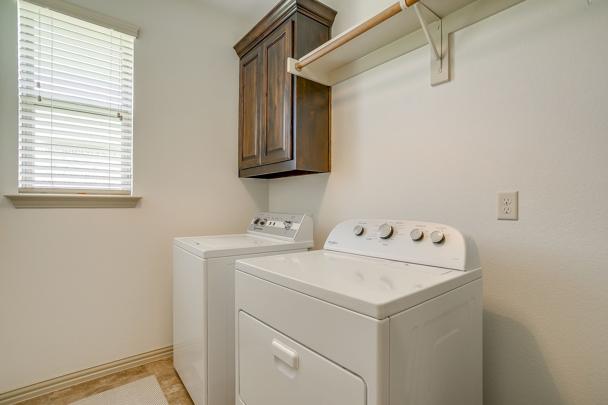 3936 Brookdale Road Benbrook TX 76116