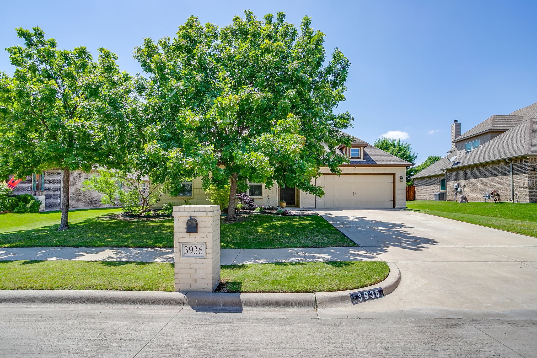 3936 Brookdale Road Benbrook TX 76116