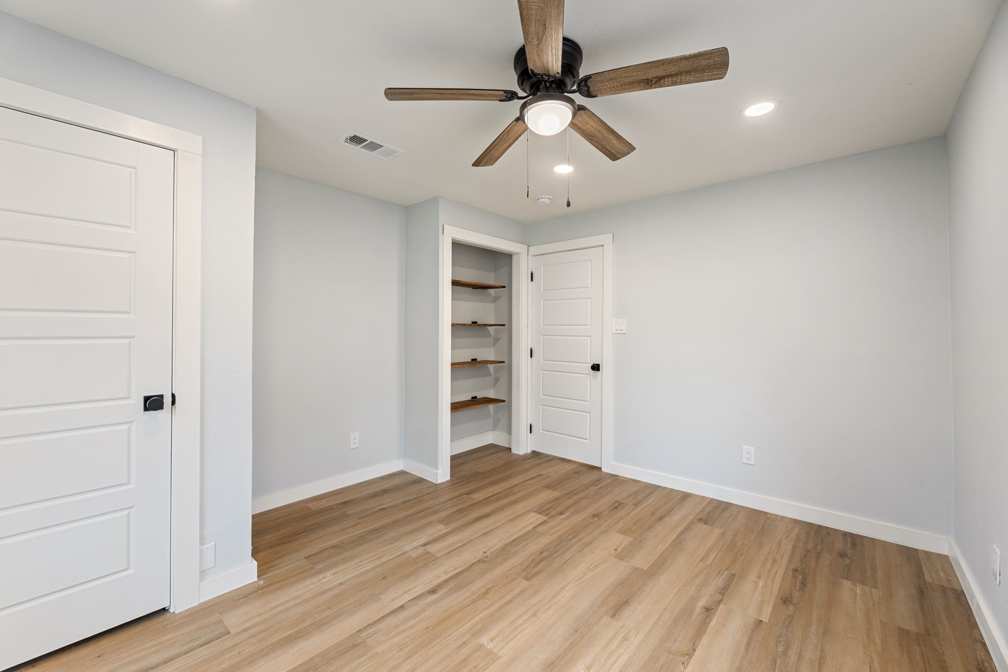 2512 Campbell Street Fort Worth TX 76105