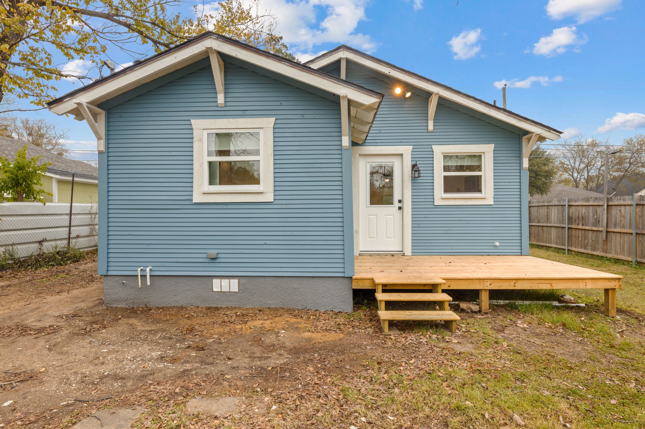 2512 Campbell Street Fort Worth TX 76105