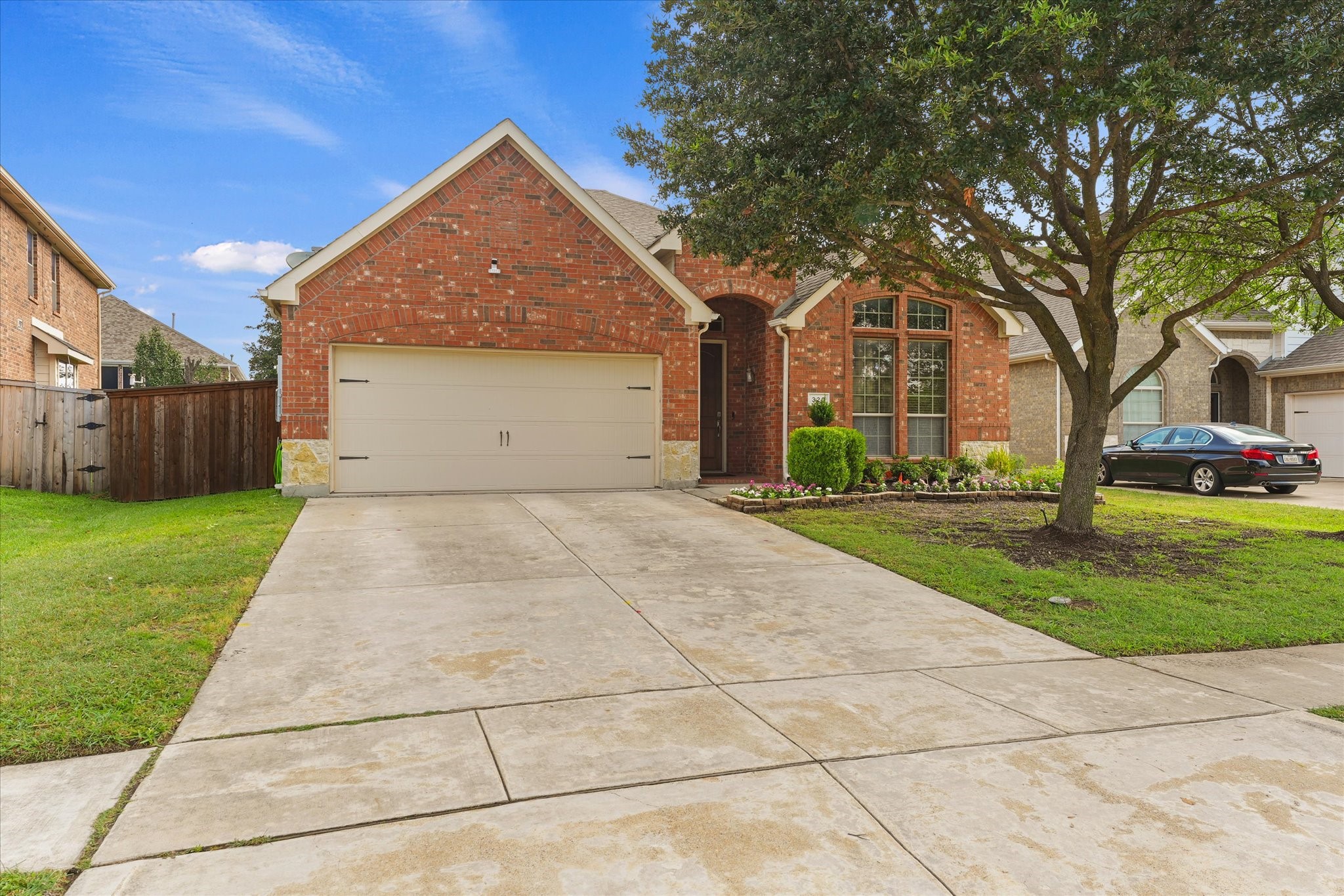 320 Gotland Drive Grand Prairie TX 75052