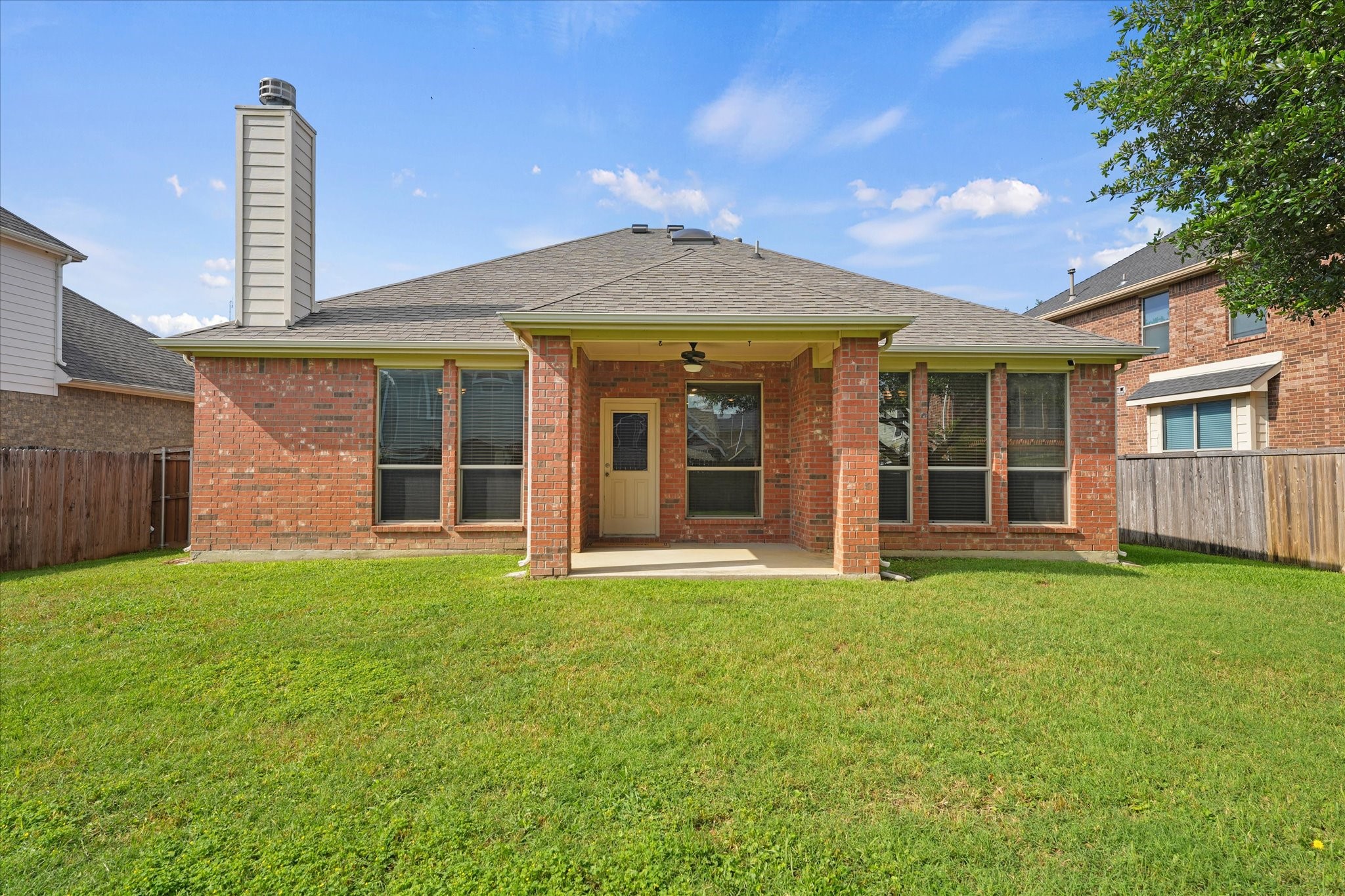 320 Gotland Drive Grand Prairie TX 75052