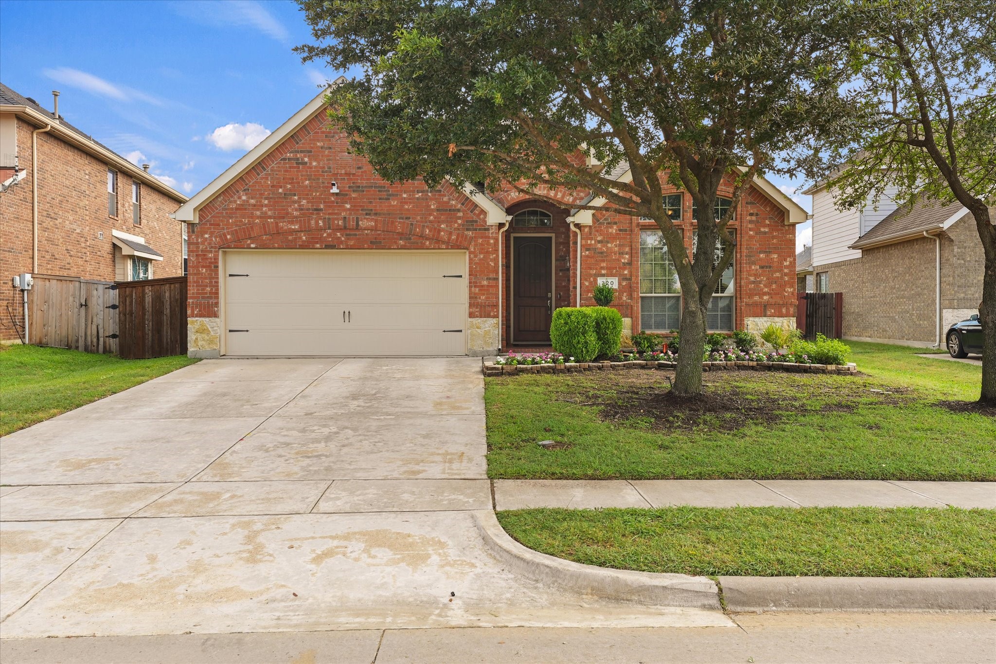 320 Gotland Drive Grand Prairie TX 75052