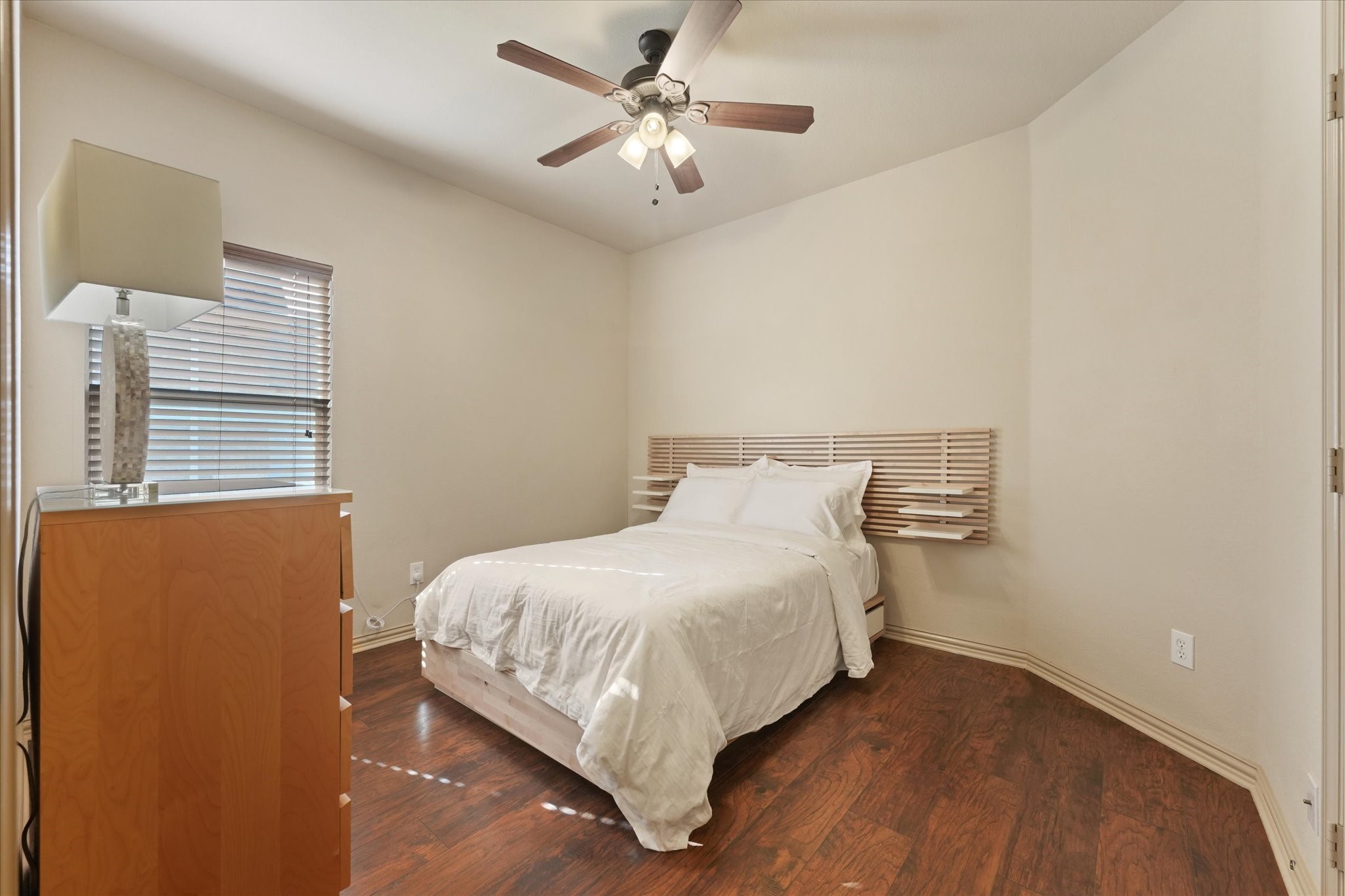 320 Gotland Drive Grand Prairie TX 75052