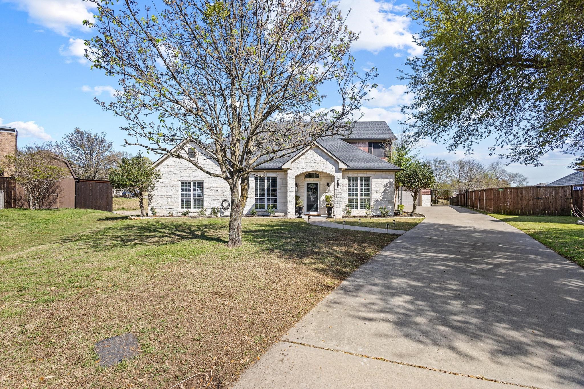 2306 Chandler Court Sherman TX 75092