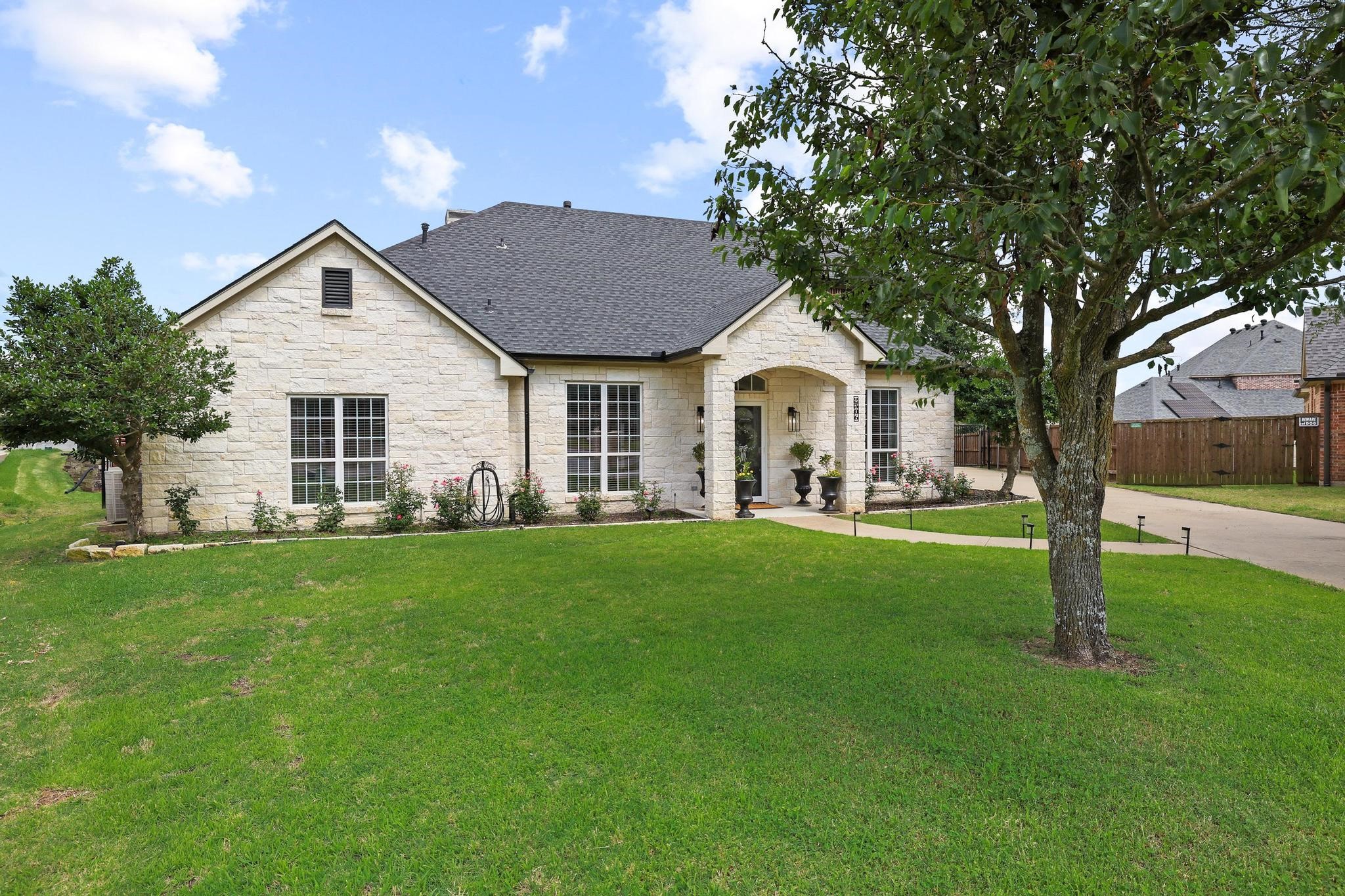 2306 Chandler Court Sherman TX 75092