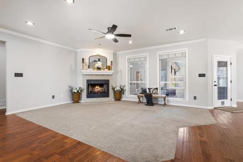 2306 Chandler Court Sherman TX 75092