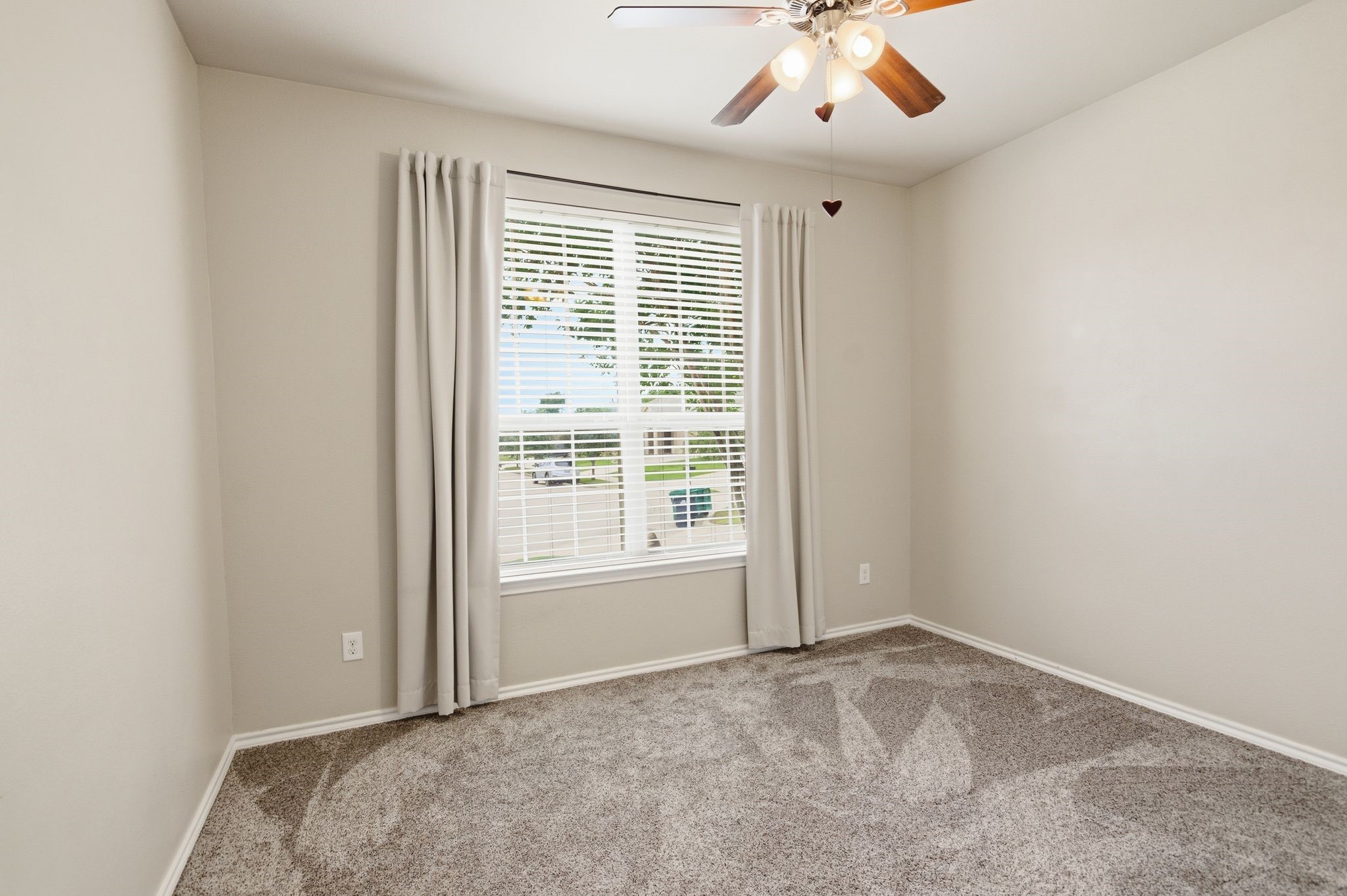 5805 Glenwood Drive Denton TX 76208