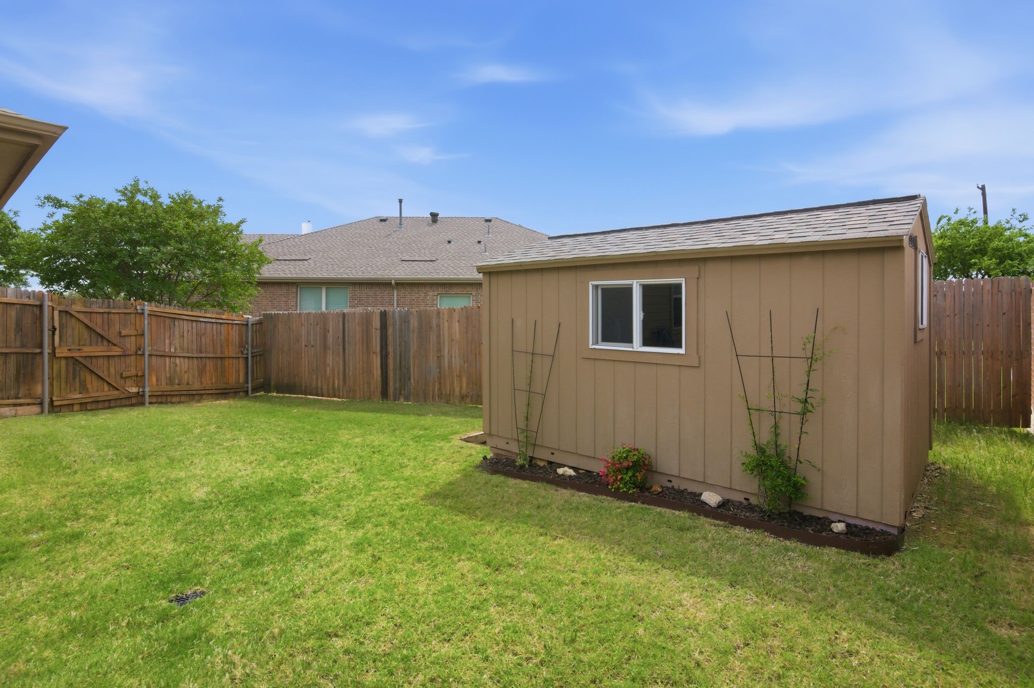5805 Glenwood Drive Denton TX 76208