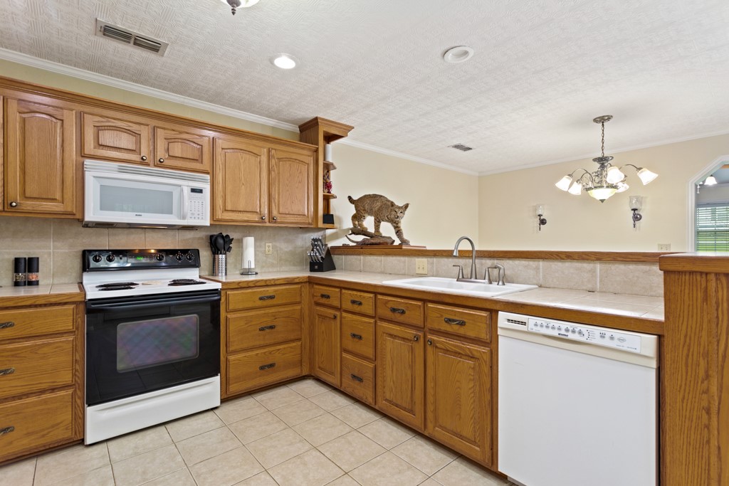 448 N Hill Tyler TX 75706