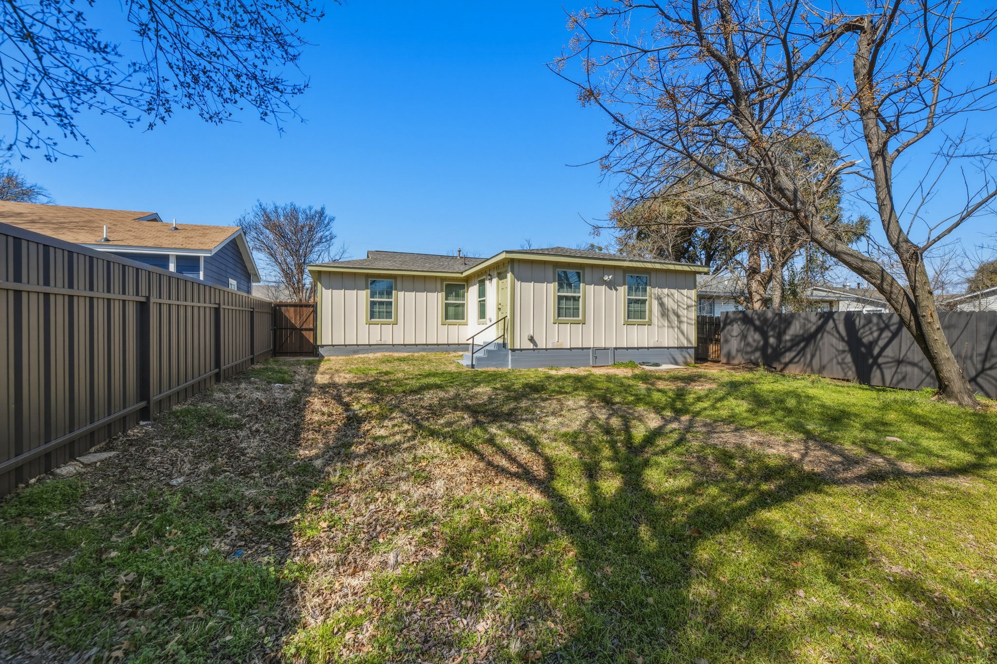 617 Truman Street Arlington TX 76011