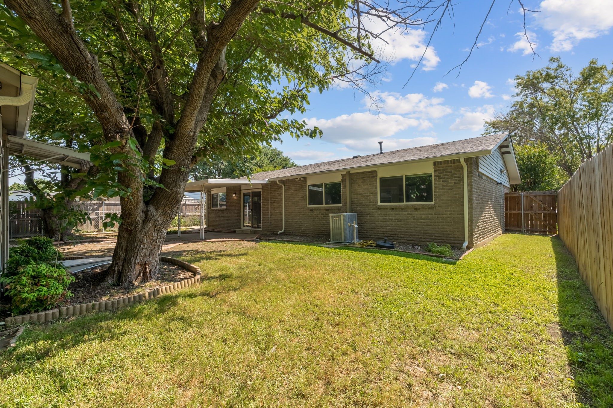 3025 Harvard Street N Irving TX 75062