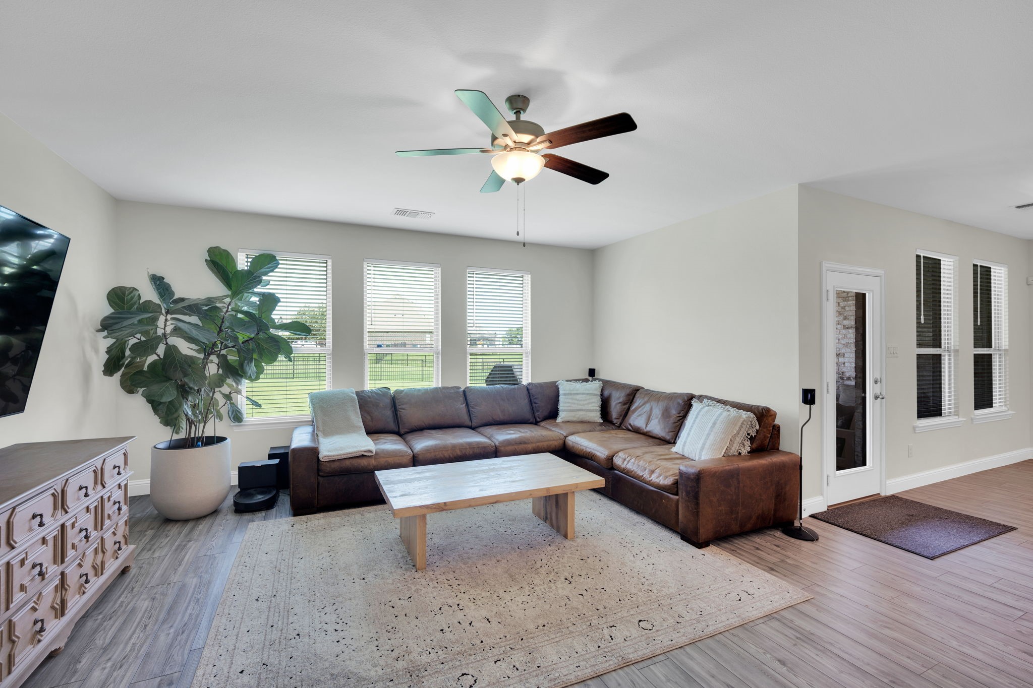 1601 Bearpath Way Gunter TX 75058