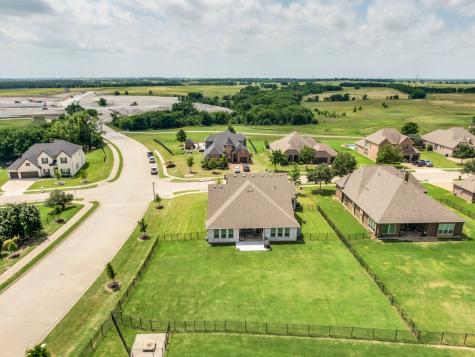 1601 Bearpath Way Gunter TX 75058