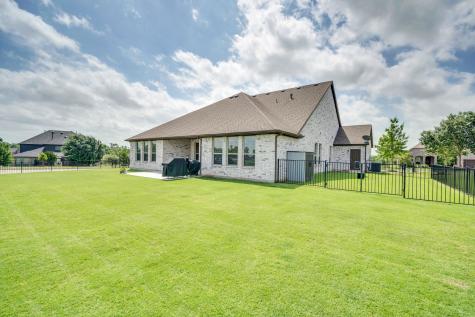 1601 Bearpath Way Gunter TX 75058