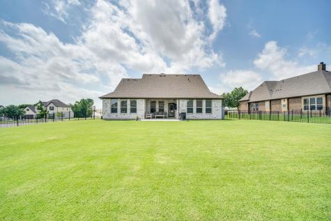 1601 Bearpath Way Gunter TX 75058