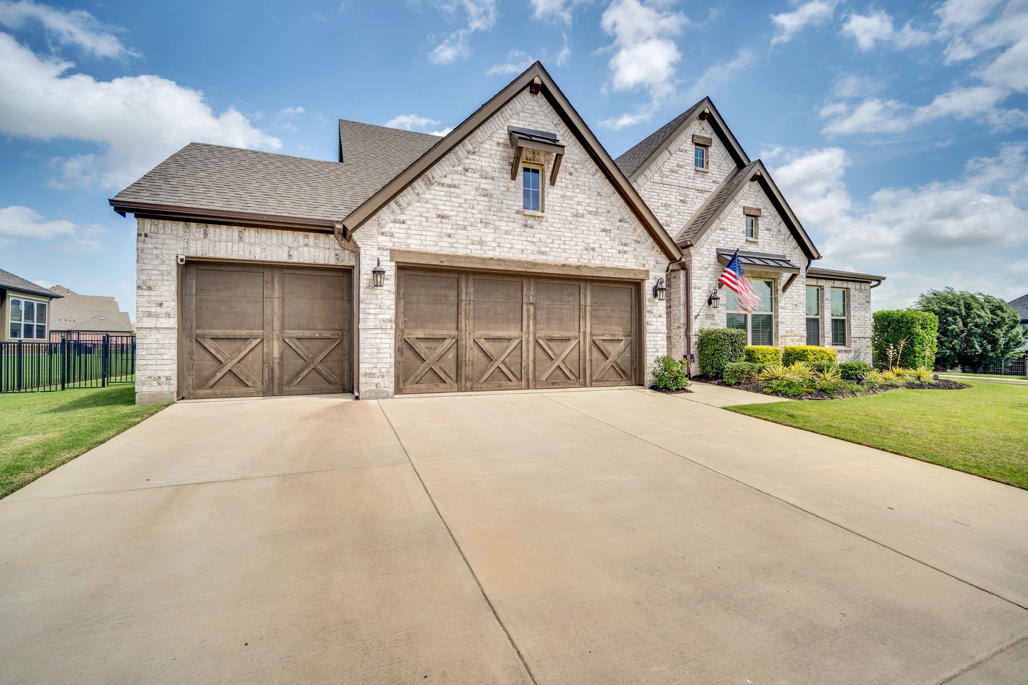 1601 Bearpath Way Gunter TX 75058