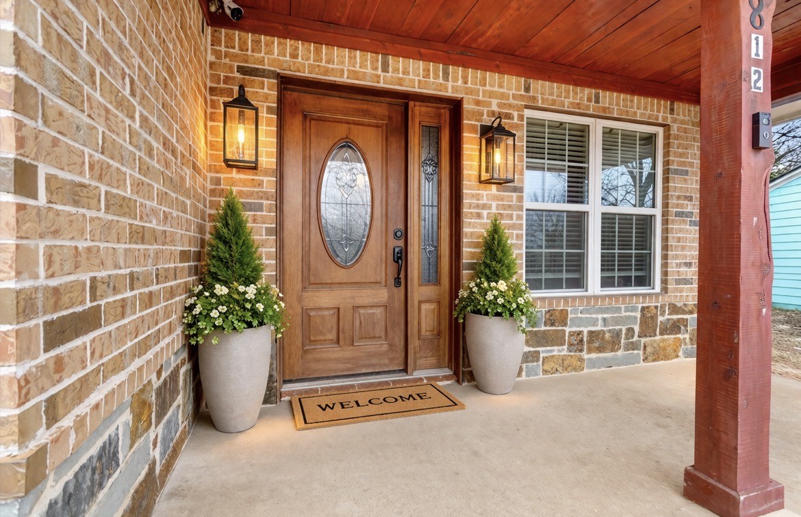 812 E Mcgee Street Sherman TX 75090