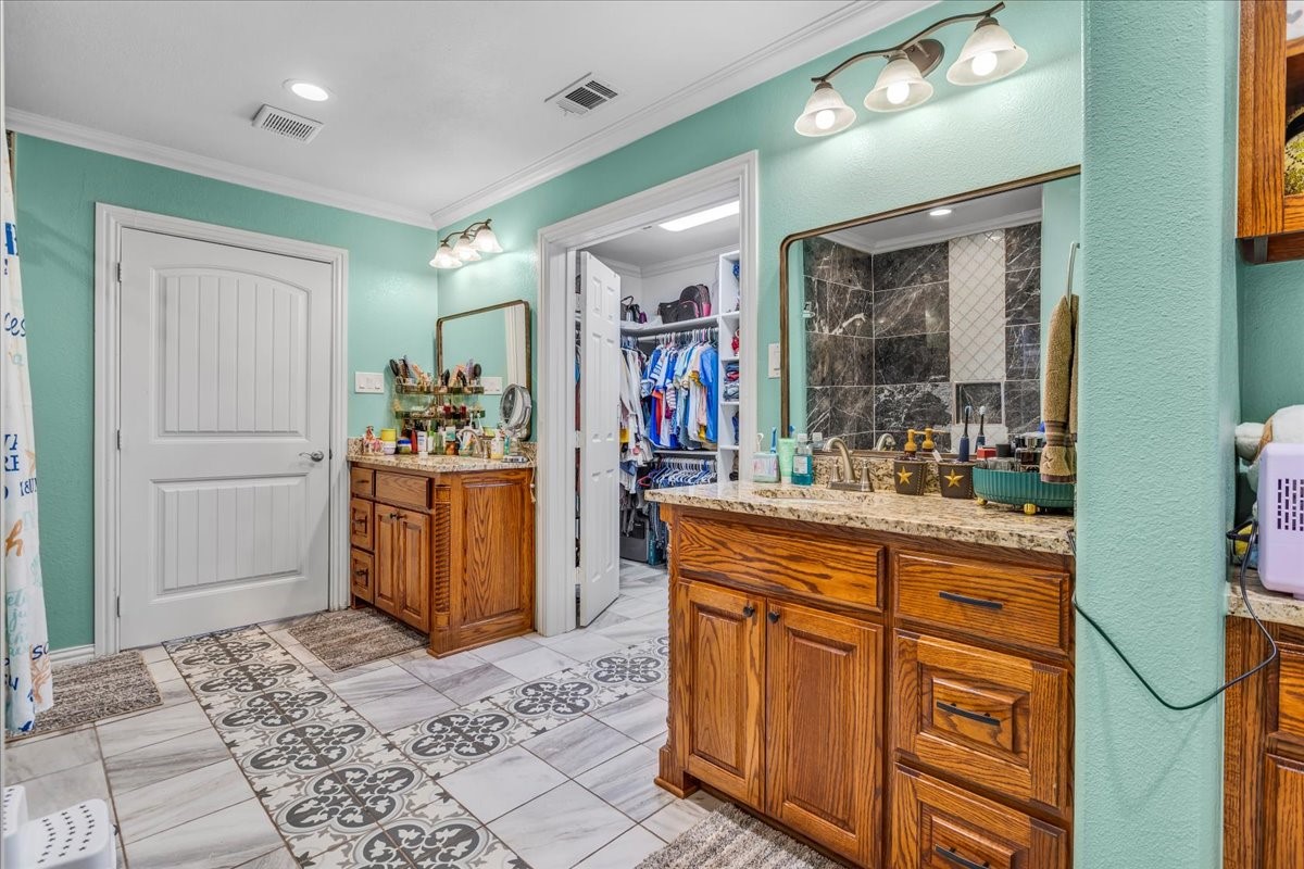 812 E Mcgee Street Sherman TX 75090