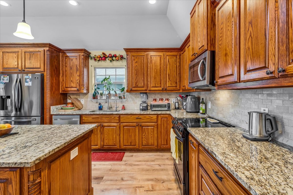 812 E Mcgee Street Sherman TX 75090