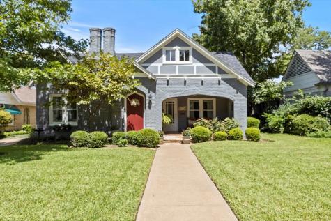 3808 Bunting Avenue Fort Worth TX 76107