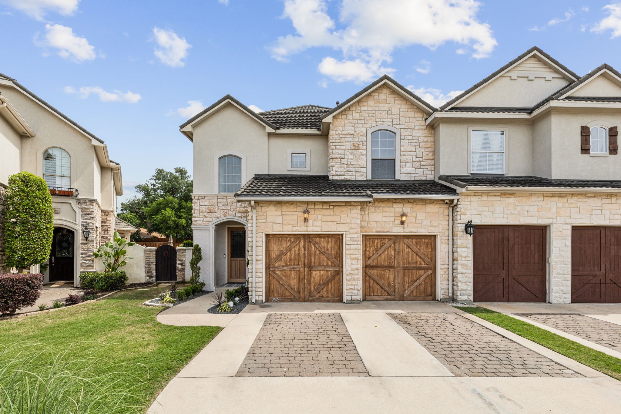 2576 Fountain Cove Carrollton TX 75006