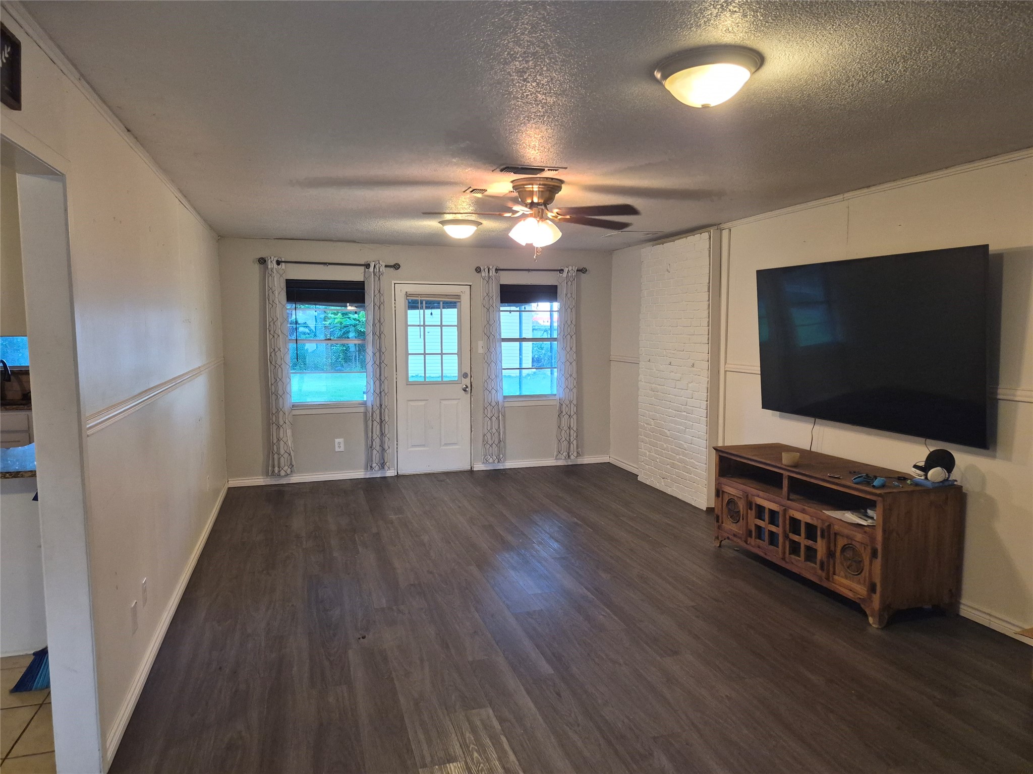 243 Weldon Drive Woodway TX 76712