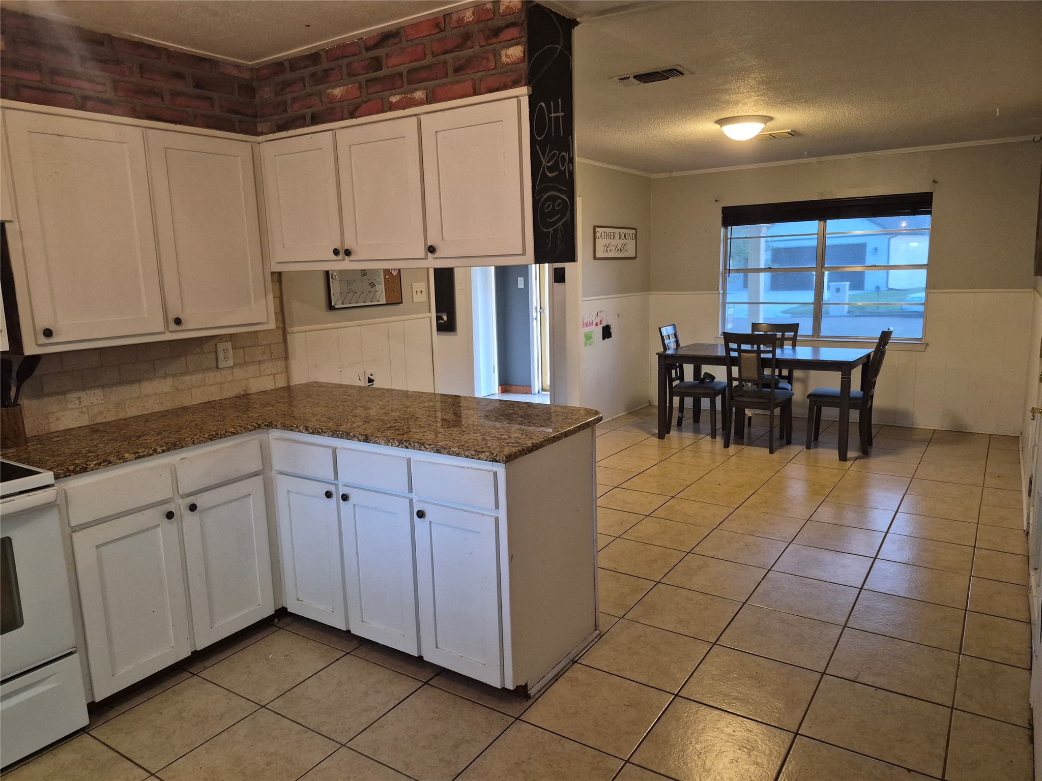 243 Weldon Drive Woodway TX 76712