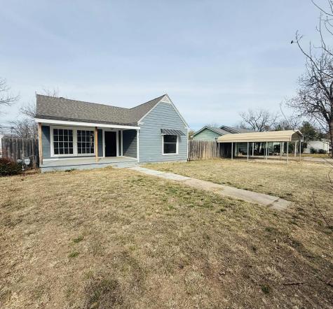 209 Hollywood Street Coleman TX 76834