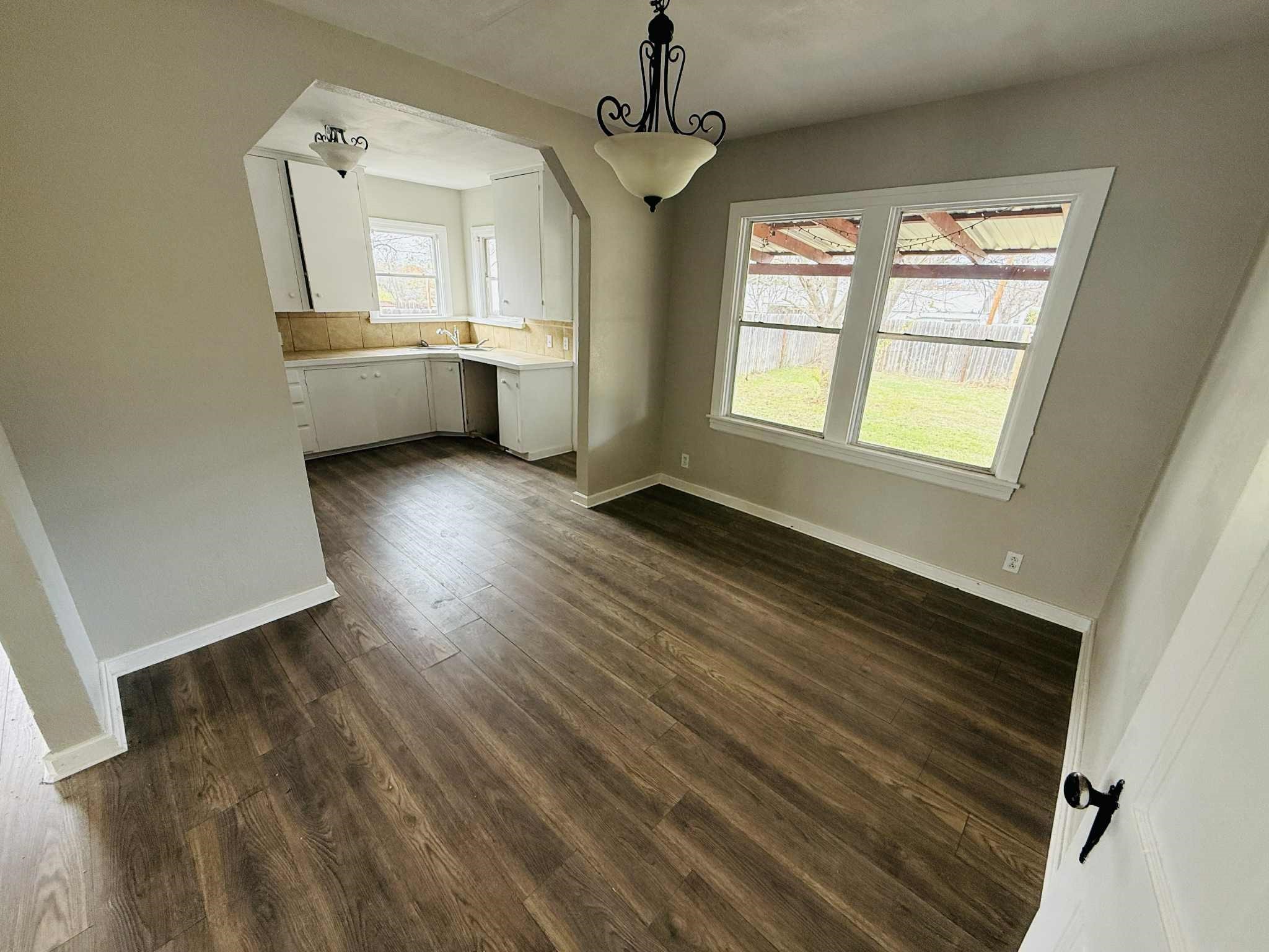 209 Hollywood Street Coleman TX 76834