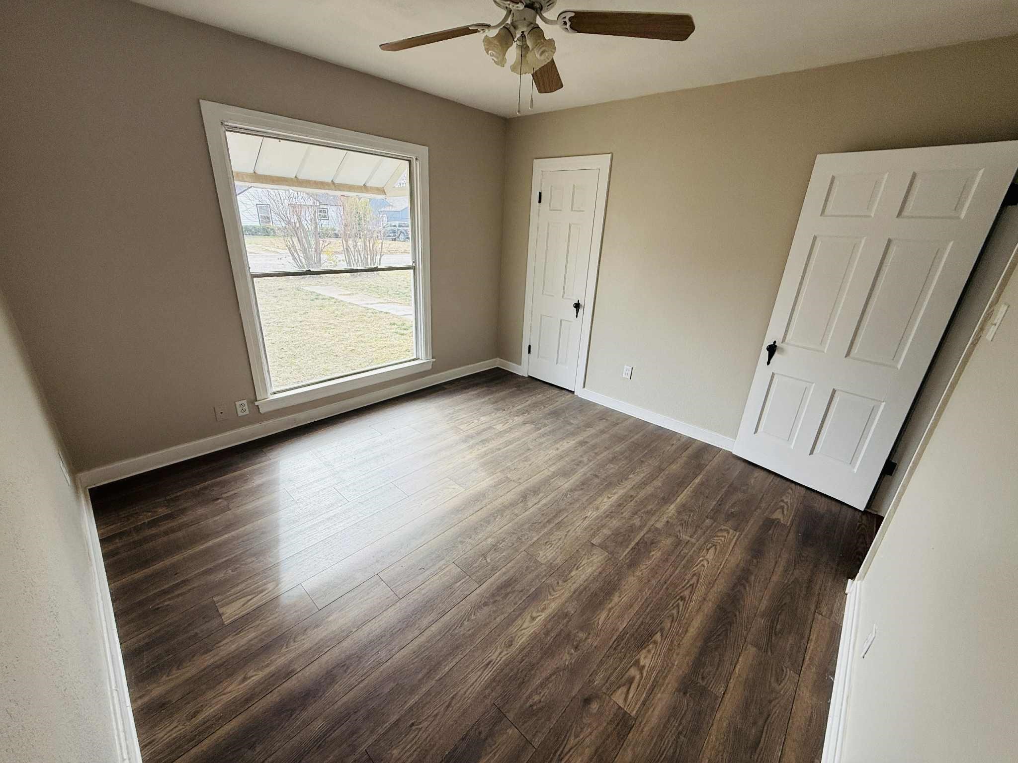 209 Hollywood Street Coleman TX 76834
