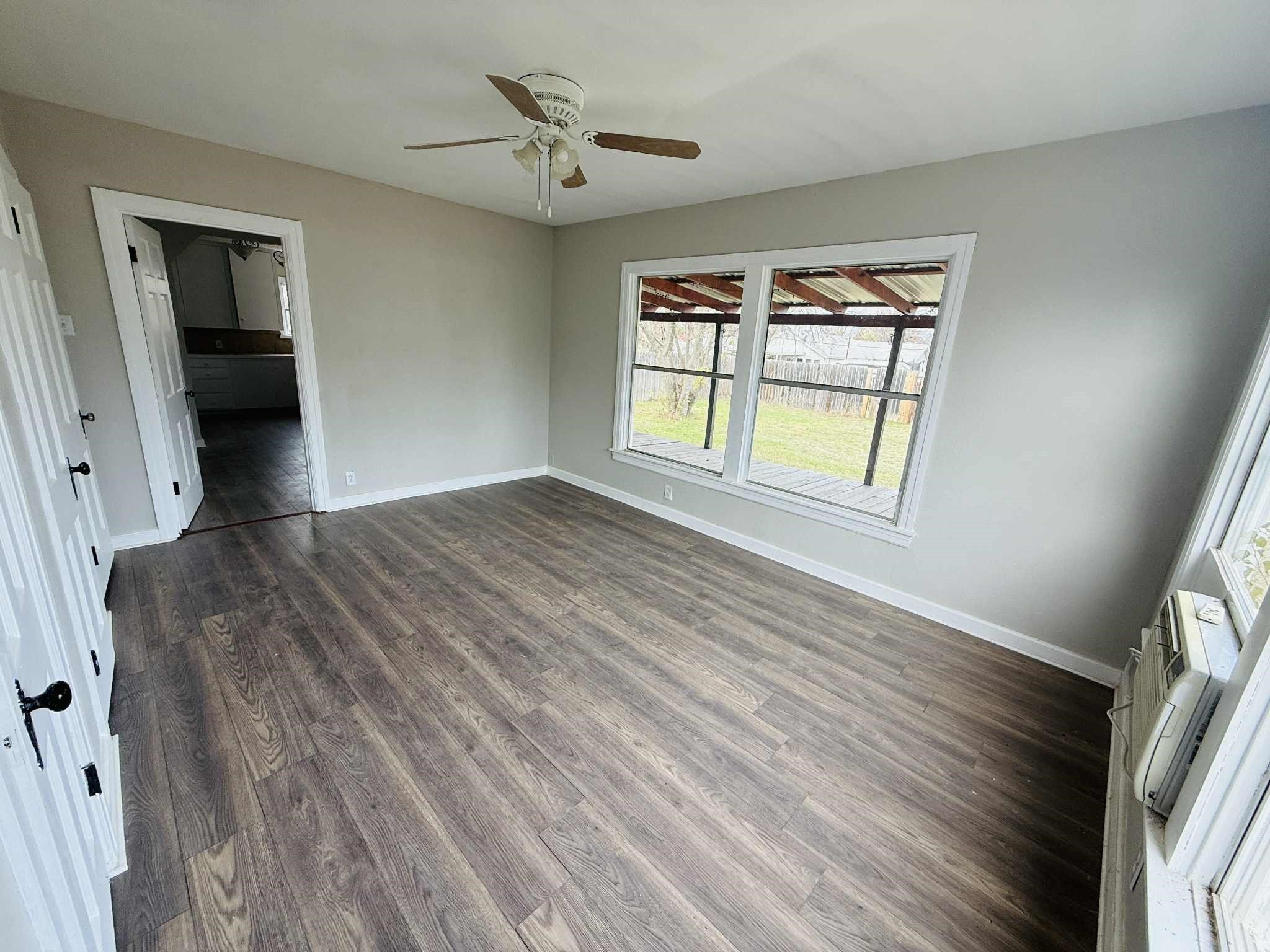 209 Hollywood Street Coleman TX 76834