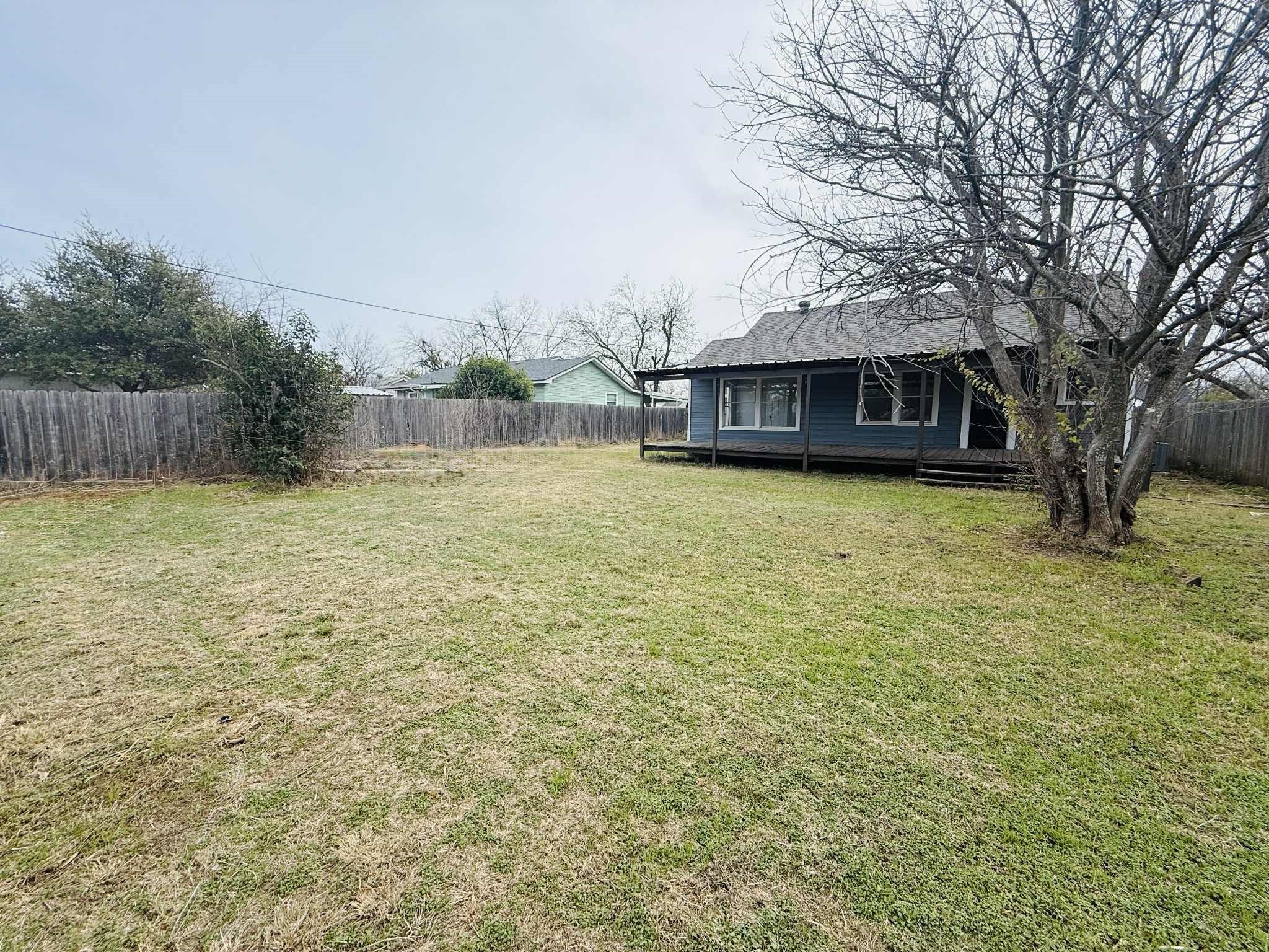 209 Hollywood Street Coleman TX 76834