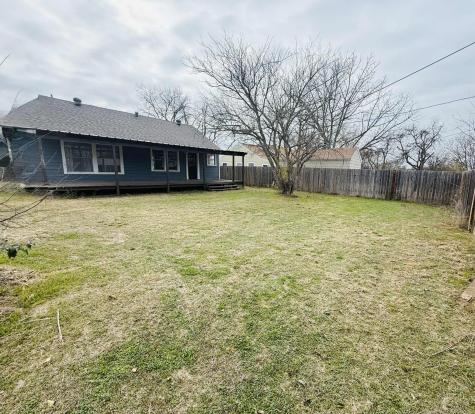 209 Hollywood Street Coleman TX 76834