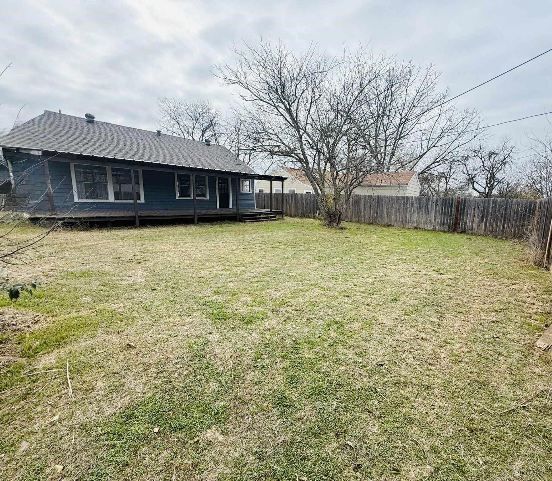209 Hollywood Street Coleman TX 76834