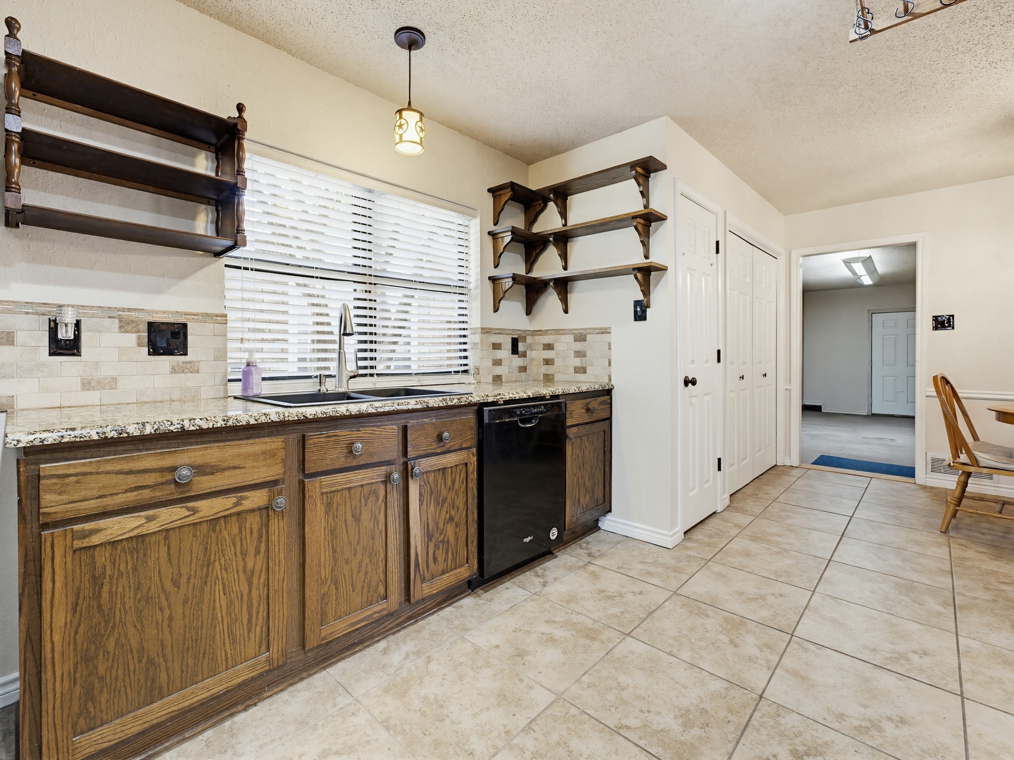 2325 Lancecrest Drive Garland TX 75044