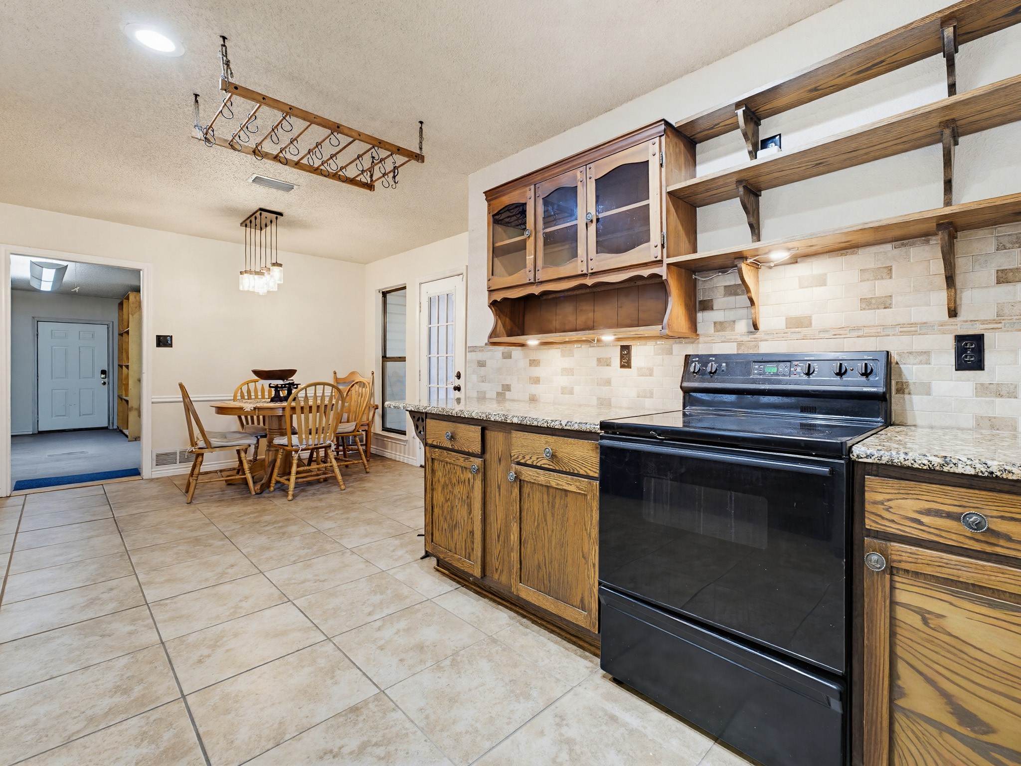 2325 Lancecrest Drive Garland TX 75044