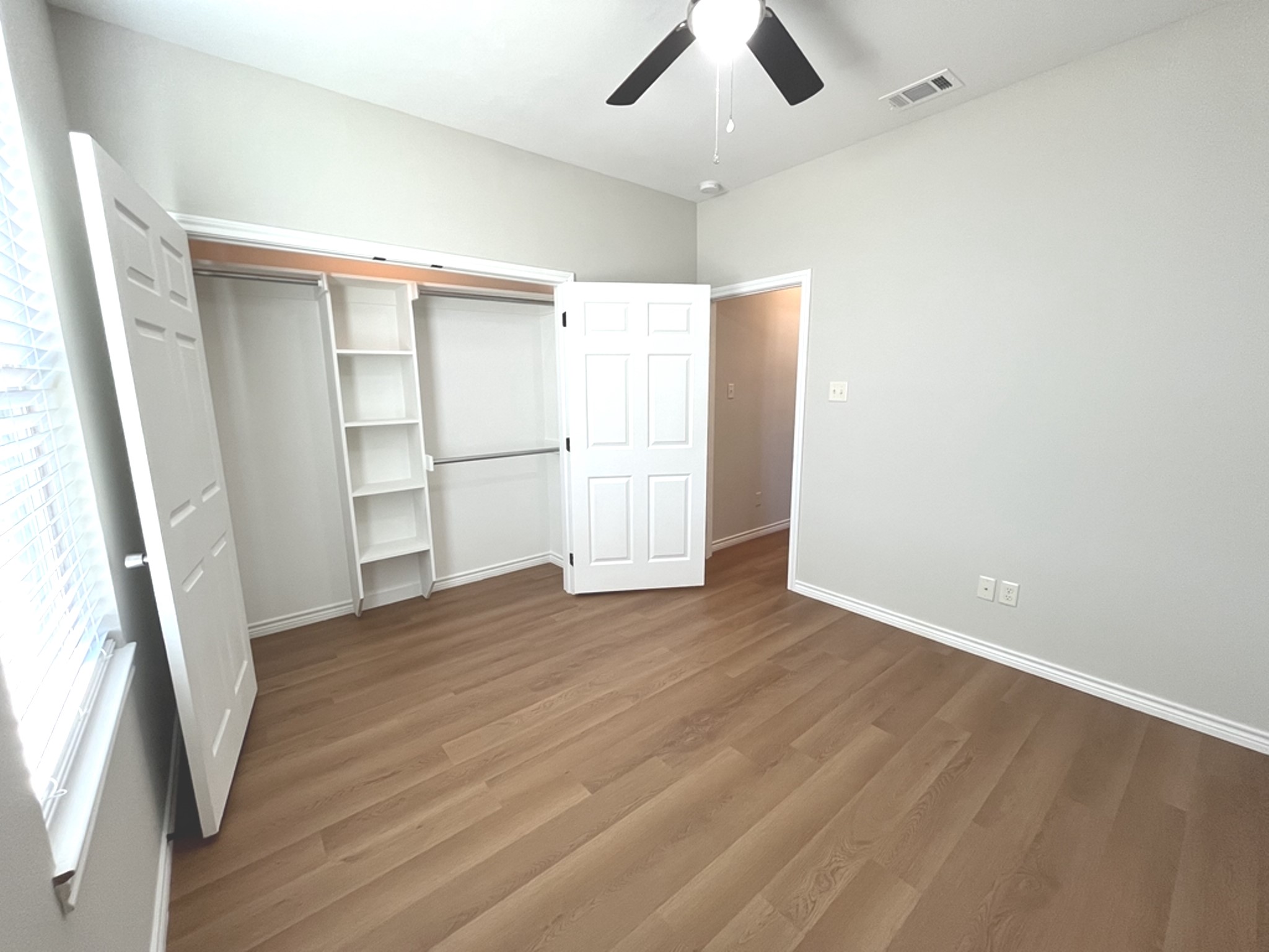 316 W James Street Mabank TX 75147